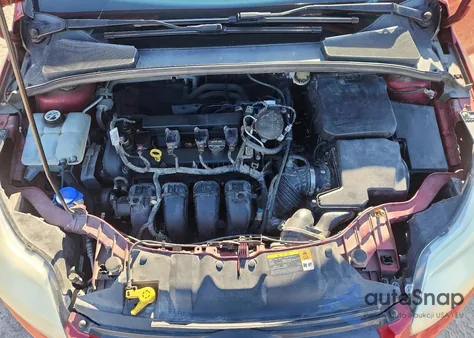 2014 Ford Focus Se z USA, uszkodzony, nr VIN 1FADP3F26EL263922